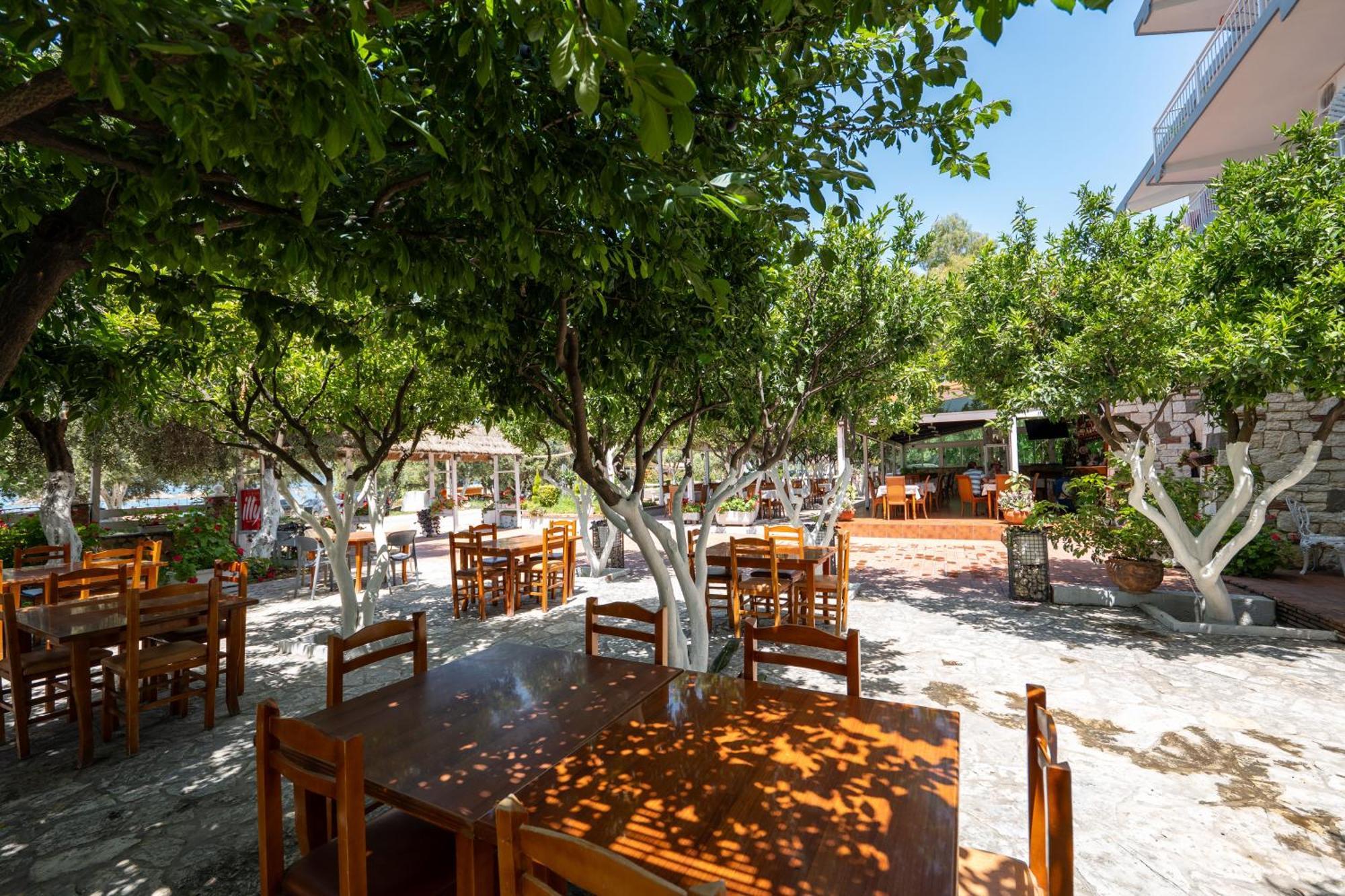 Nika Hotel