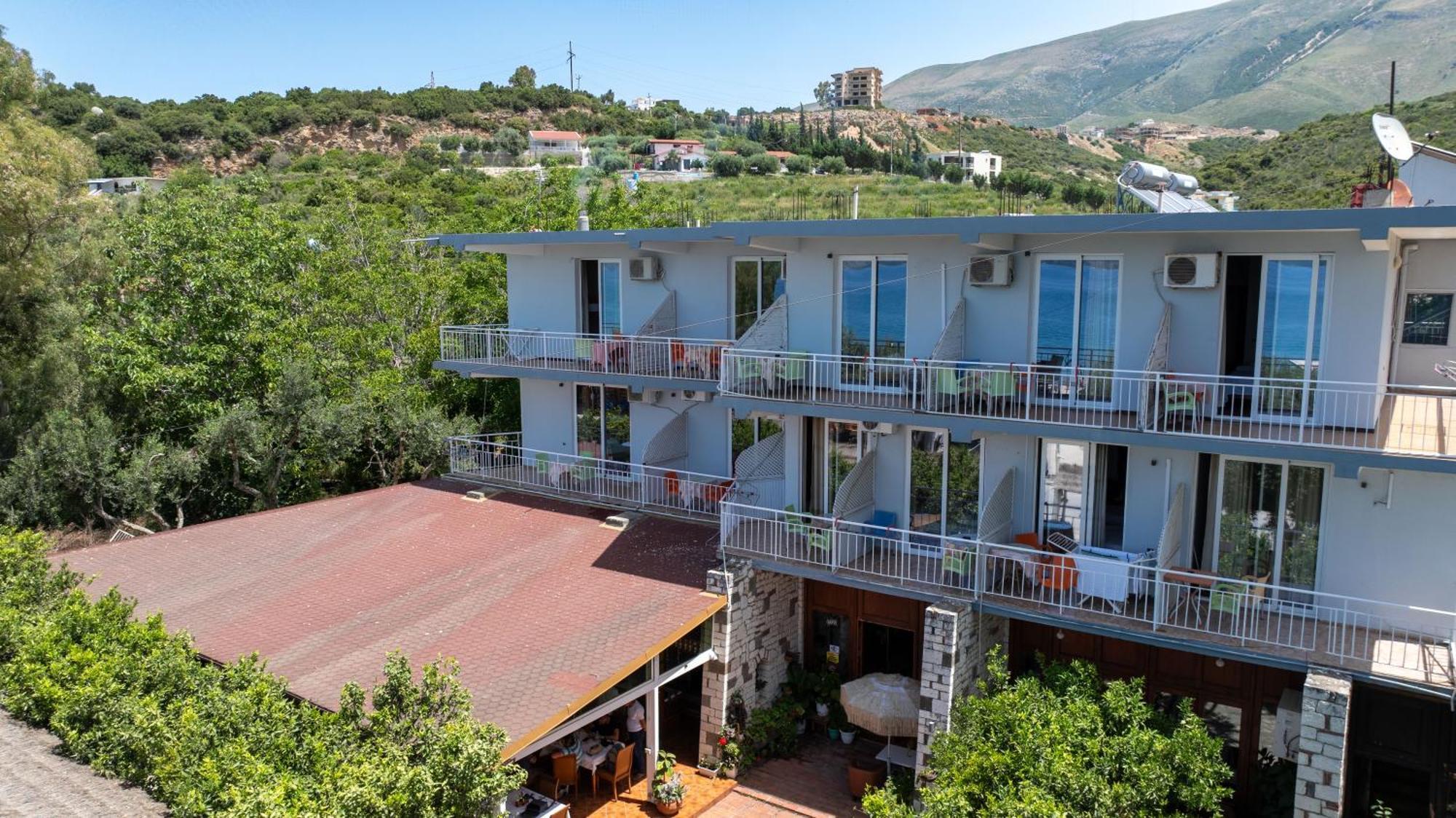 Hotel Nika 2*